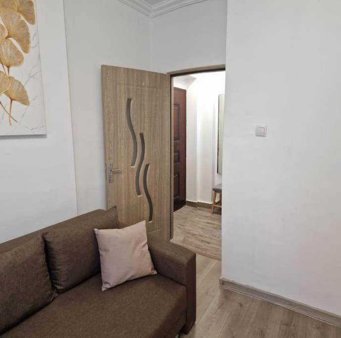 Little And Cozy Studio Breakfast Included Timişoara Exterior foto
